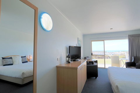 Harbour View Motel - Foster Accommodation 8