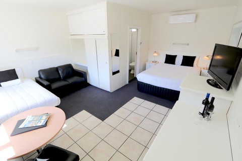 Harbour View Motel - Foster Accommodation 41