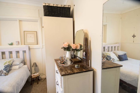 Sinclair Cottage - Foster Accommodation 19