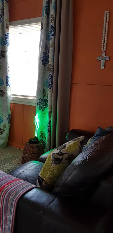 Sinclair Cottage - Foster Accommodation 11