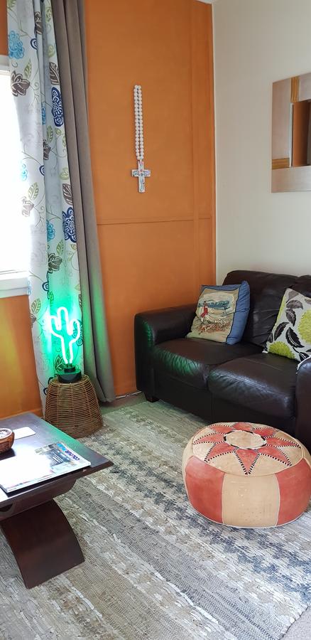 Sinclair Cottage - Foster Accommodation 12