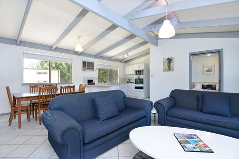 BIG4 Port Elliot Holiday Park - Foster Accommodation 13