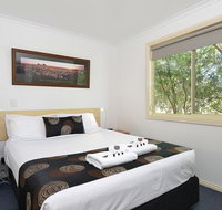 Port Elliot Holiday Park - Foster Accommodation