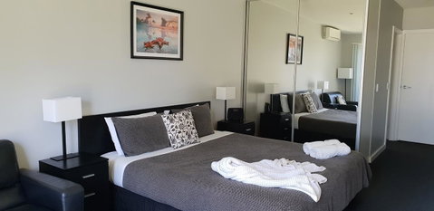 2 Austinmer Studio - Foster Accommodation 2