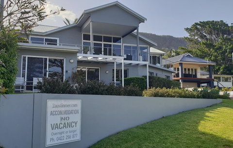 2 Austinmer Studio - Foster Accommodation 1