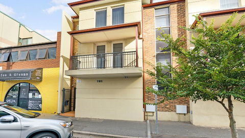 GOUGER 265 - Foster Accommodation 23