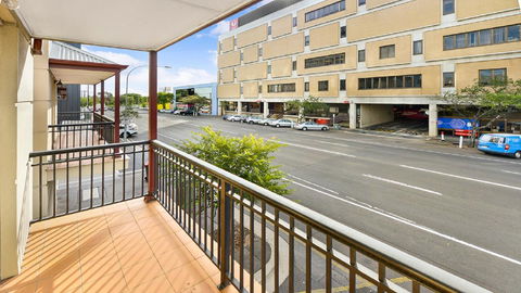 GOUGER 265 - Foster Accommodation 21
