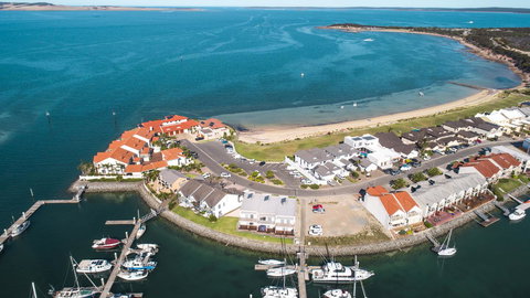 Mariners Cay Apartment - Foster Accommodation 0