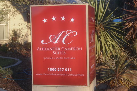 Alexander Cameron Suites - Foster Accommodation 19