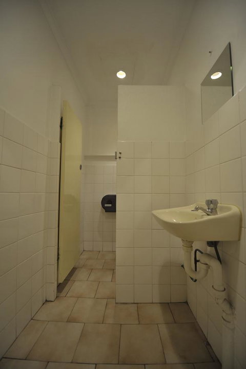 Backpack Oz - Foster Accommodation 28