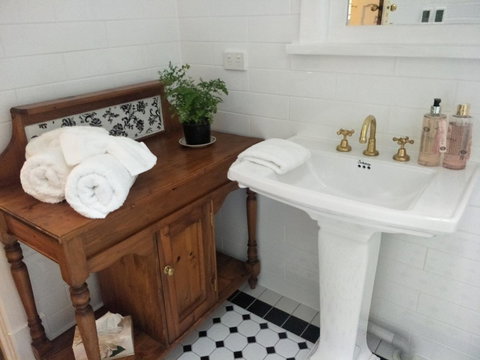 Fernweh Guesthouse - Foster Accommodation 15