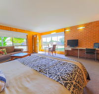 Country Roads Motor Inn Naracoorte - Foster Accommodation