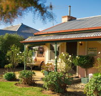 Ruby's Cottage - Foster Accommodation