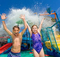BIG4 Renmark Riverfront Holiday Park - Foster Accommodation