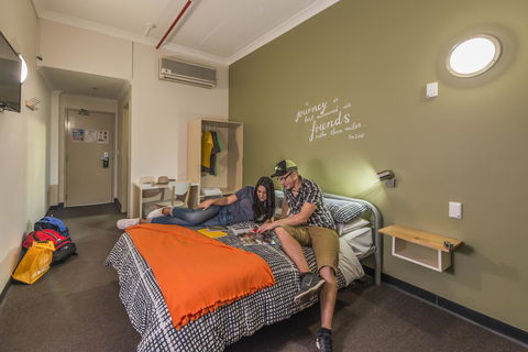 YHA Adelaide Central - Foster Accommodation 36