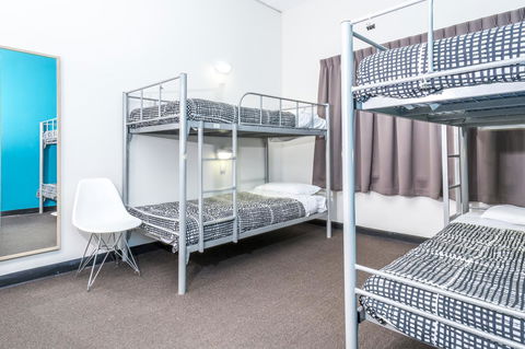 YHA Adelaide Central - Foster Accommodation 33