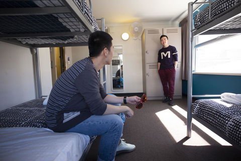 YHA Adelaide Central - Foster Accommodation 12
