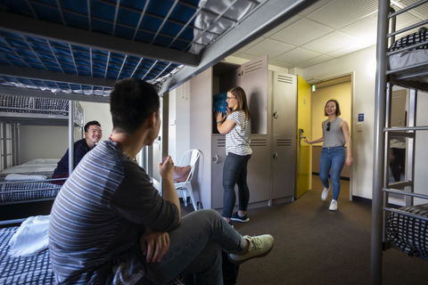 YHA Adelaide Central - Foster Accommodation 7