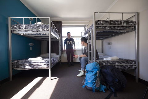 YHA Adelaide Central - Foster Accommodation 10