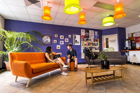 YHA Adelaide Central - Foster Accommodation 24