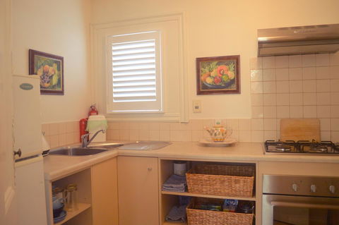 Athelney Cottage Bed And Breakfast - Foster Accommodation 25