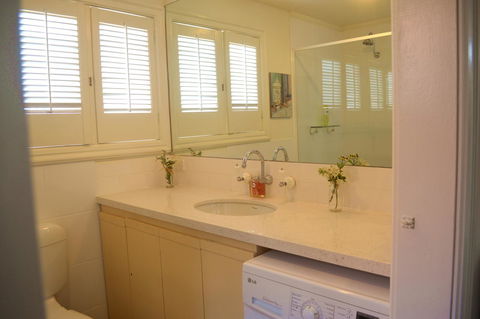 Athelney Cottage Bed And Breakfast - Foster Accommodation 20
