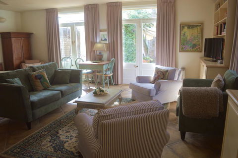Athelney Cottage Bed And Breakfast - Foster Accommodation 21