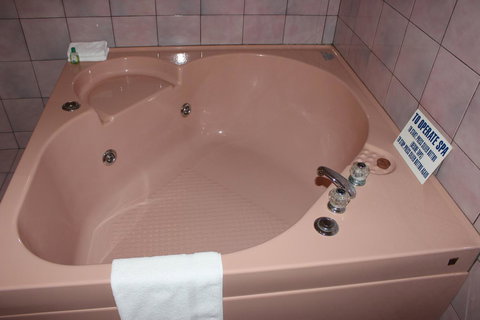 Island Motel Kingscote - Foster Accommodation 14