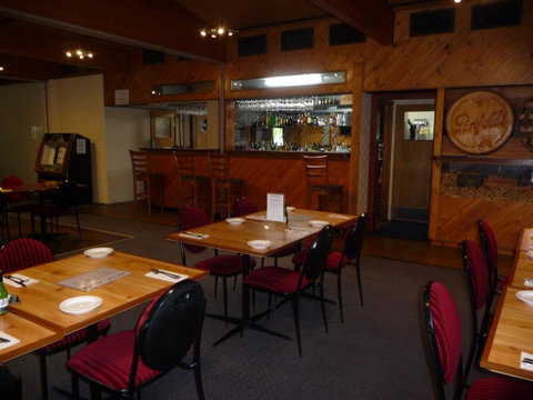 The Wine Vine Hotel - Foster Accommodation 8