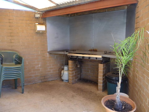 The Wine Vine Hotel - Foster Accommodation 29