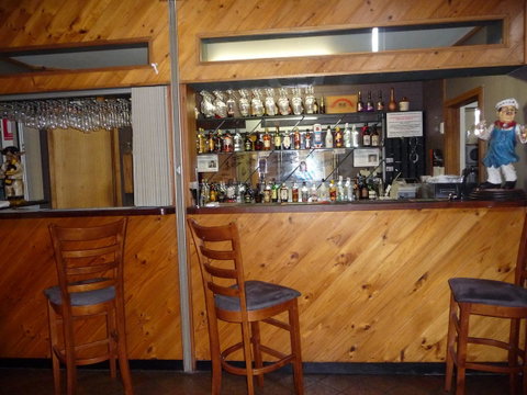 The Wine Vine Hotel - Foster Accommodation 27