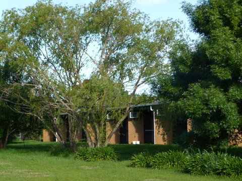 The Wine Vine Hotel - Foster Accommodation 18