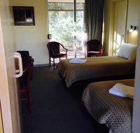 Roxby Downs Motor Inn - Foster Accommodation