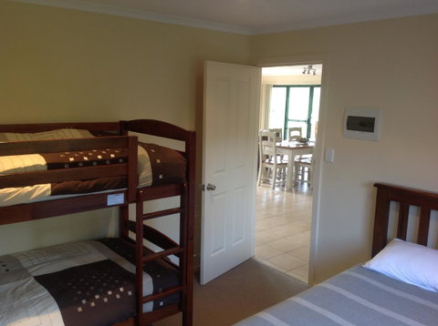 Breakaway Farmstay - Foster Accommodation 8