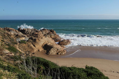 Southern Sands\' Beachfront Apartment - Foster Accommodation 16