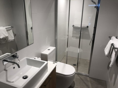 Mid City Apartment - Foster Accommodation 20