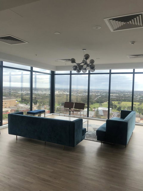 Mid City Apartment - Foster Accommodation 1