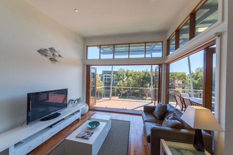 South Shores Villa 52 - Foster Accommodation 5