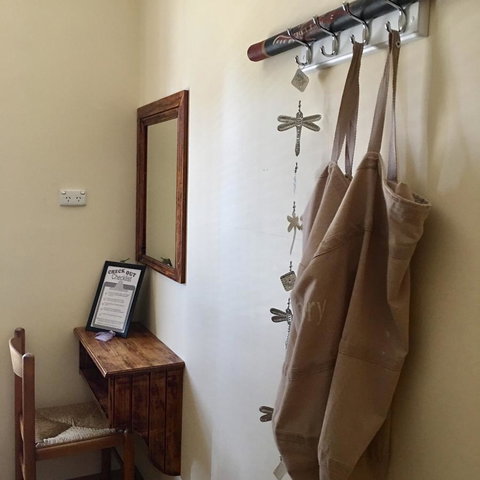 KI Dragonfly Guesthouse - Foster Accommodation 24