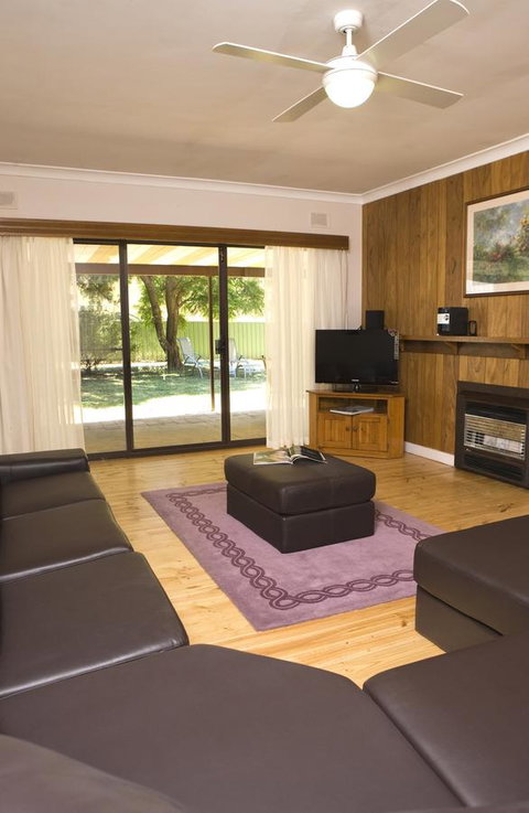 The Lyndoch Motel - Foster Accommodation 27