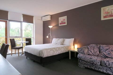 The Lyndoch Motel - Foster Accommodation 14