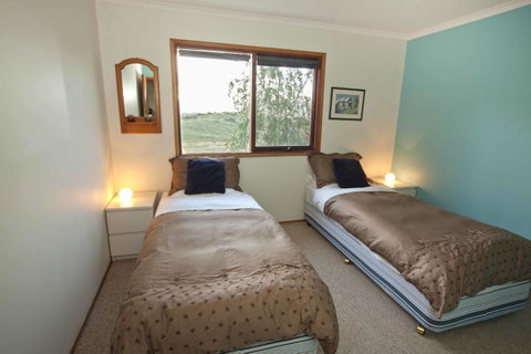 Eagles Range - Foster Accommodation 11