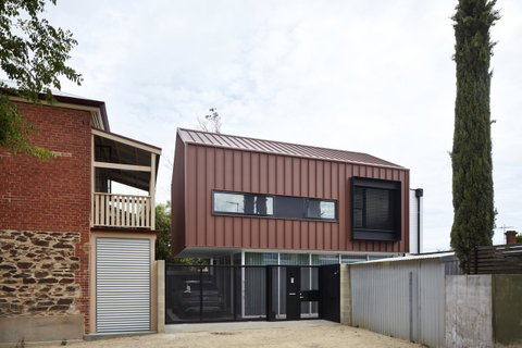 Swainson On Castle - Foster Accommodation 11