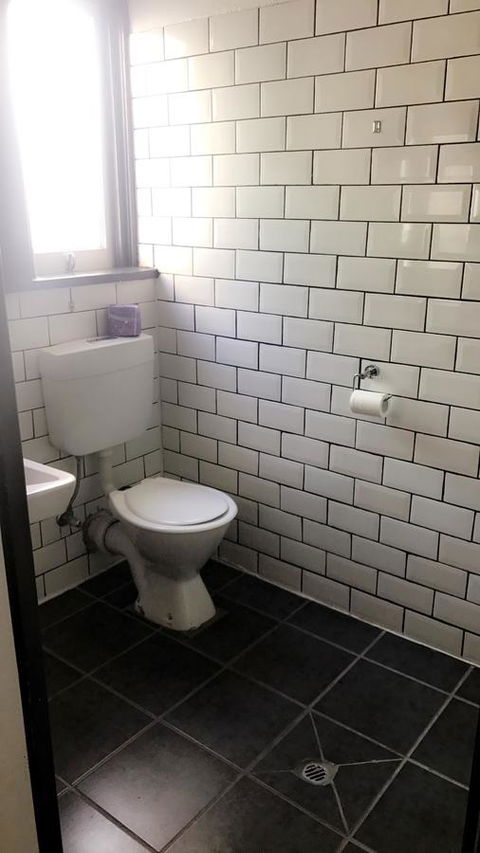 Ambassadors Hotel - Foster Accommodation 23