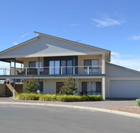 Gizmos Retreat - Foster Accommodation