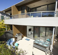 Boom 6 Boomerang Beach - Foster Accommodation