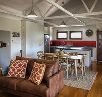 SeaLaVie - Foster Accommodation