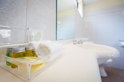 Abcot Inn - Foster Accommodation 6