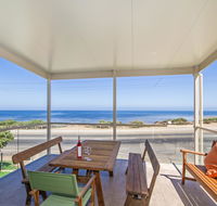 Pearl by the Sea - Foster Accommodation
