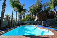 Book Dubbo Accommodation Vacations Foster Accommodation Foster Accommodation